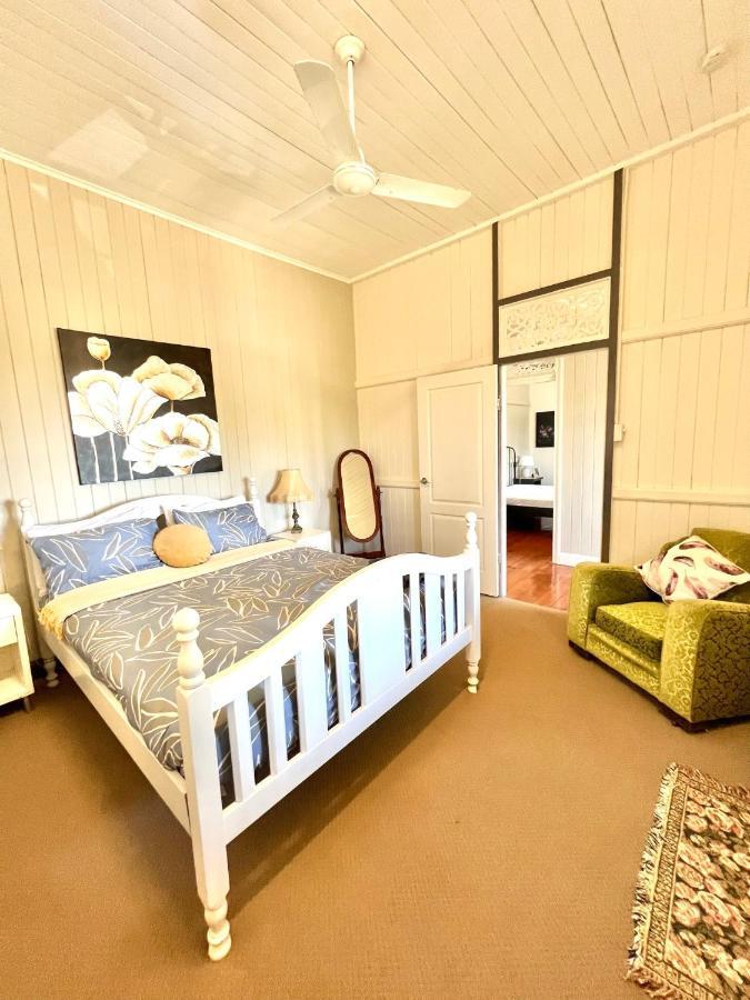 Childers Charmer With Aircon, Wifi & Modern Luxuries Екстер'єр фото